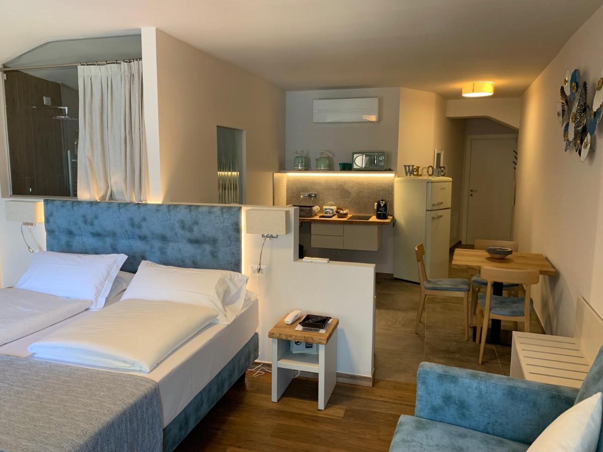 Albergo Ristorante Montebaldo Limone sul Garda Bagian luar foto