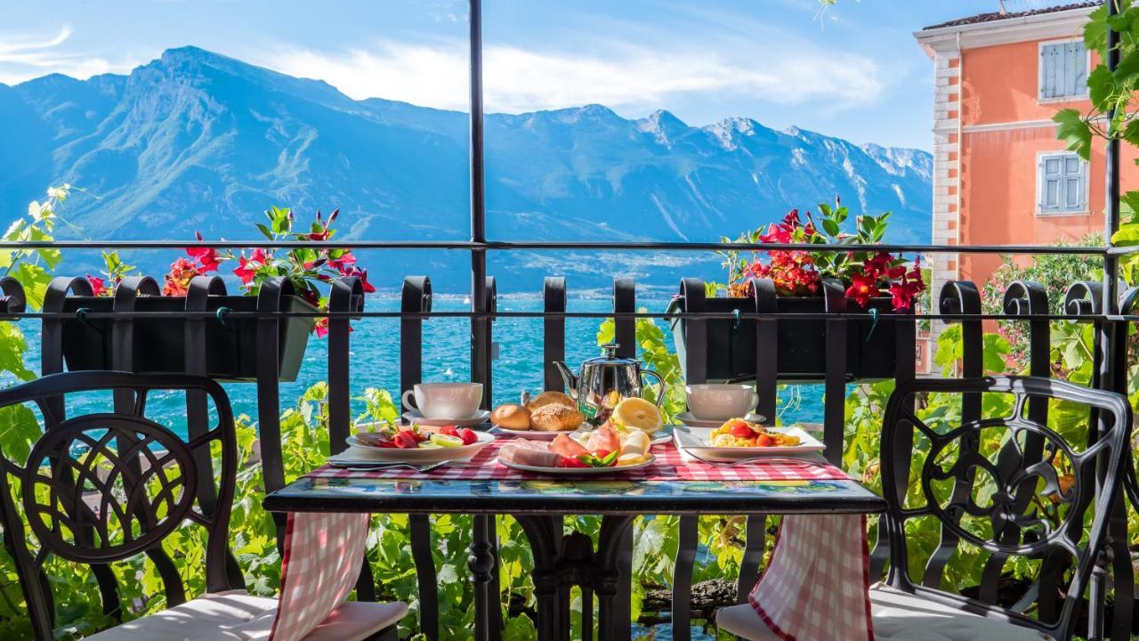 Albergo Ristorante Montebaldo Limone sul Garda Bagian luar foto