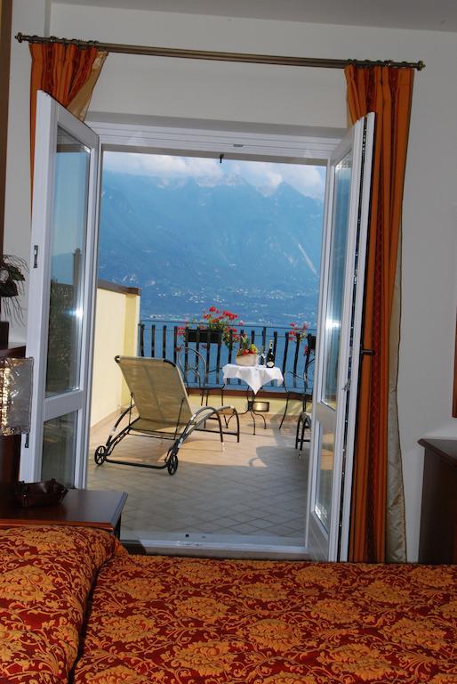 Albergo Ristorante Montebaldo Limone sul Garda Bagian luar foto